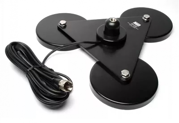 Продам антенны КВ, УКВ - крепеж к ним