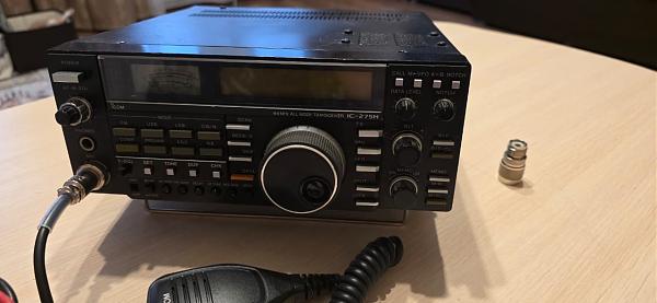 Продам ICOM IC-275H - 100W VHF - TCXO + Microphone