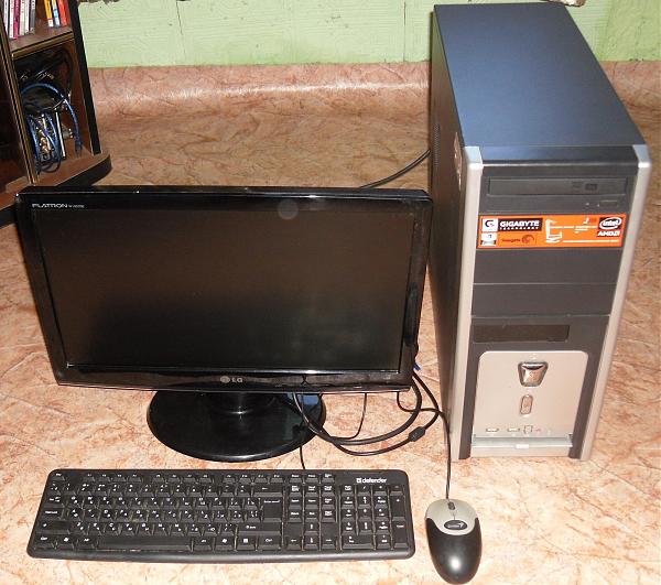 Продам Компьютер настольный полностью