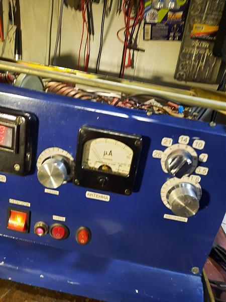 Продам усилитель мощности на 2 х гу 34 б