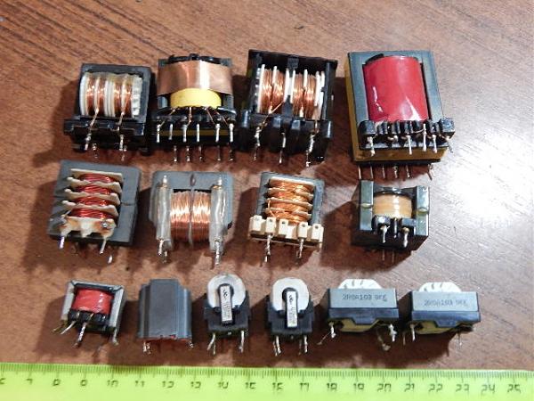 Продам Трансформаторы мини (14 шт)
