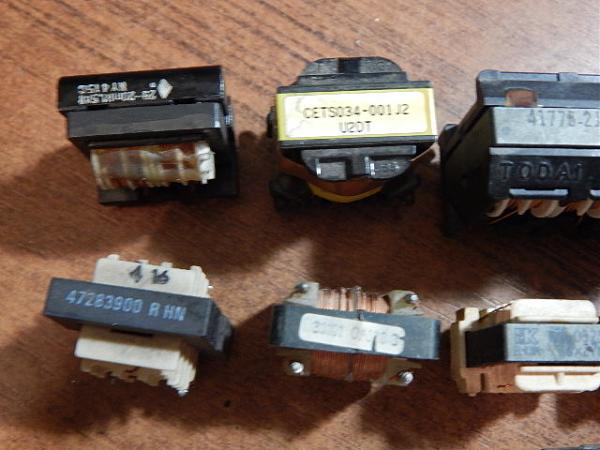 Продам Трансформаторы мини (14 шт)