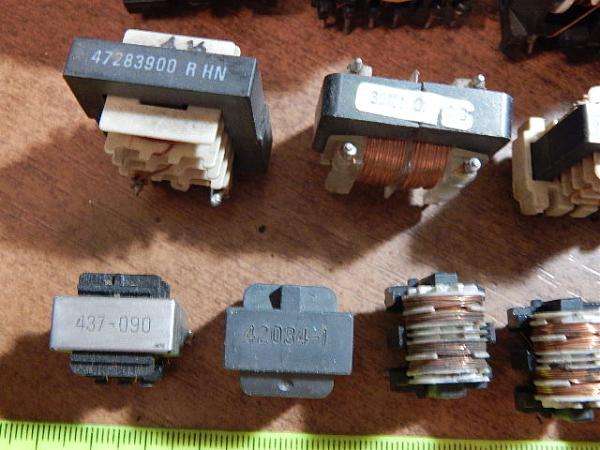 Продам Трансформаторы мини (14 шт)