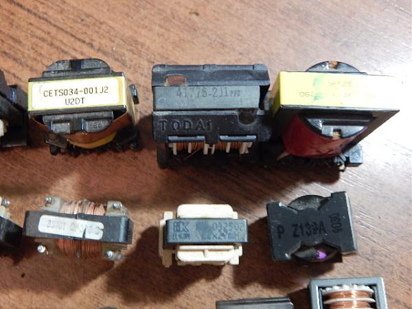Продам Трансформаторы мини (14 шт)