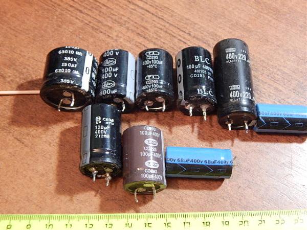 Продам Конденсаторы электролитические 400 v(9 шт)
