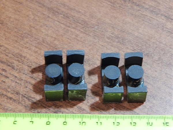 Продам Сердечники ферритовые (2 шт)