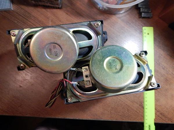 Продам Динамики рупорные (2 шт)