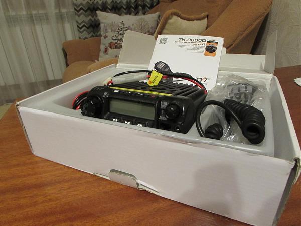 Продам tyt th9000