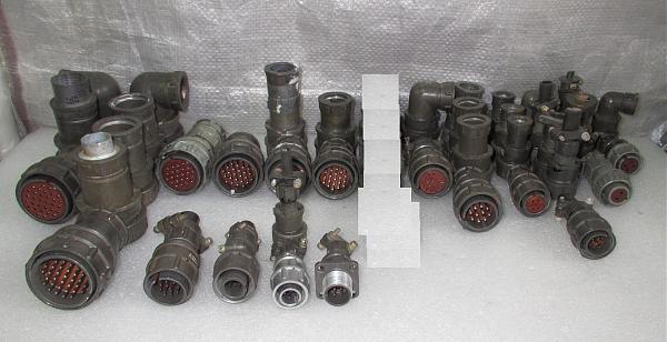 Продам разъёмы 2РМ