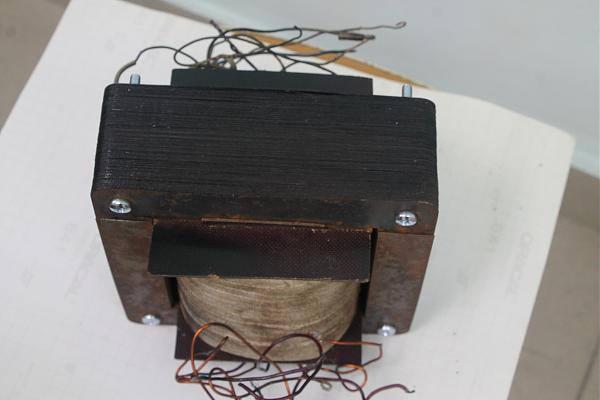 Продам Мощный трансформатор усилителя 1 квт на гк-71