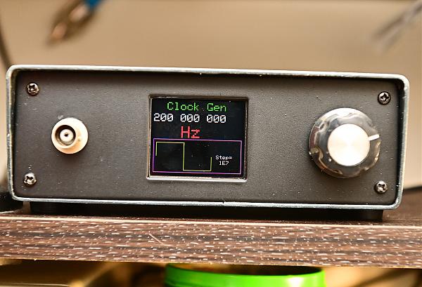 Продам Генератор