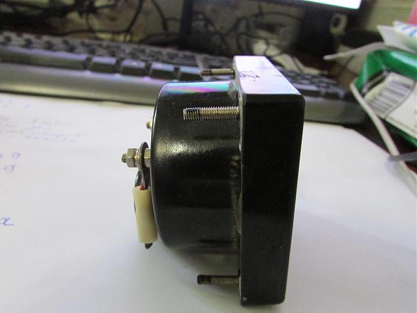 Продам вольтметр до 3 кВ