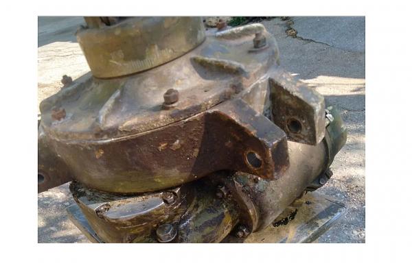 Продам Поворотное устройство-редуктор (НРЗ) РЛС П-12