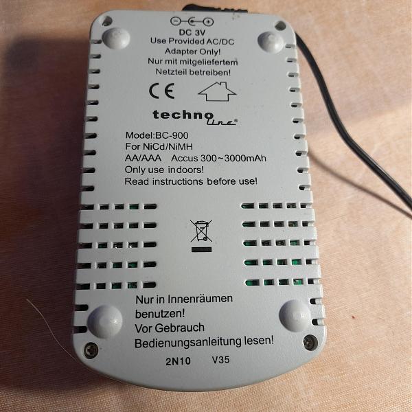 Продам Зaрядник