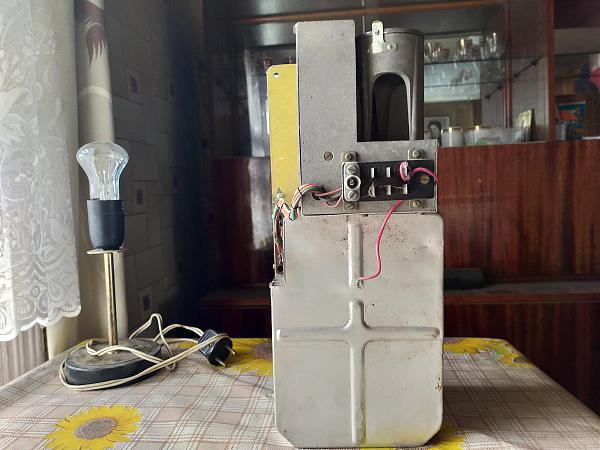 Продам усилитель мощности ум-1