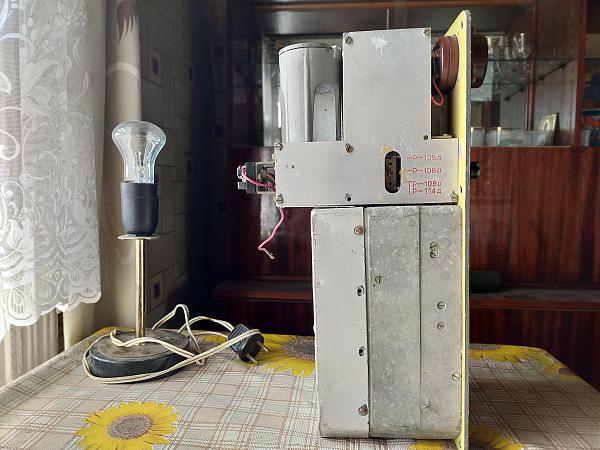 Продам усилитель мощности ум-1