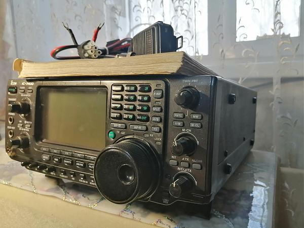 Продам icom-7400, + сдр