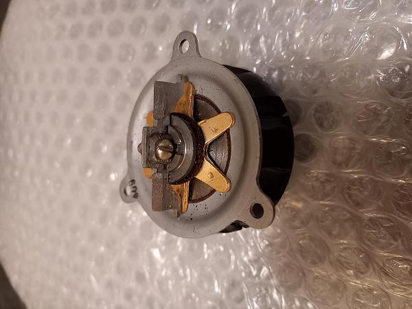 Продам Верньер от Р-326