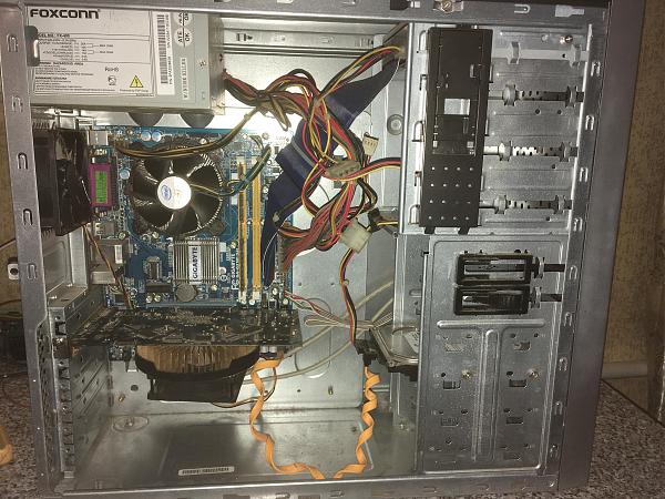 Продам Компьютер настольный полностью