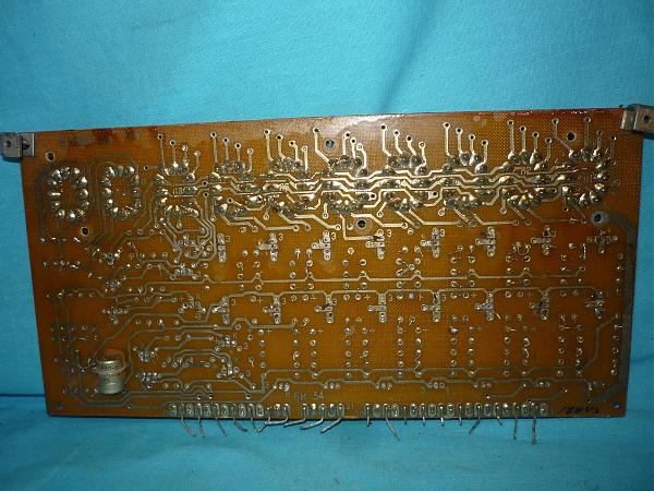 Продам Плата с 10-ю панельками под индикаторы ИН-12