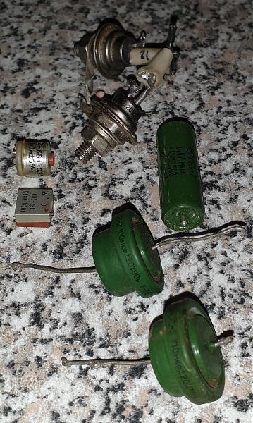 Продам Нaбор радиодеталей SSSR