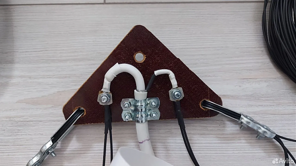 Продам Двухдиапазонная антенна Inv-V + радиочастот. др