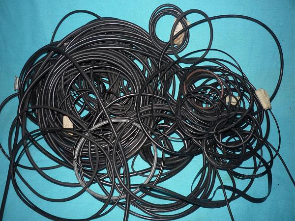 Продам Пассики для аудиоаппаратуры разнообразные новые