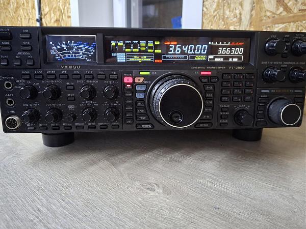 Продам Трансивер фт 2000