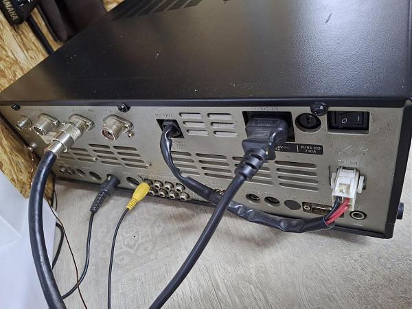 Продам Трансивер фт 2000