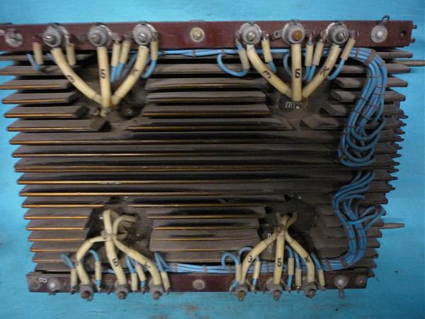 Продам Мощный радиатор с транзисторами