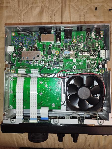 Продам Трансивер Icom-718