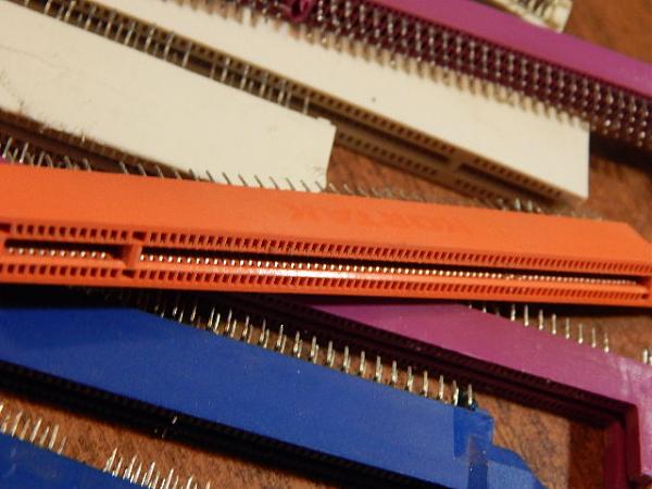 Продам Планки с позолоченной лигатурой(11 шт)