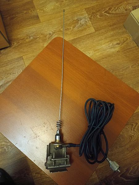 Продам Автомобильная УКВ антенна БУ 144/430 мГц