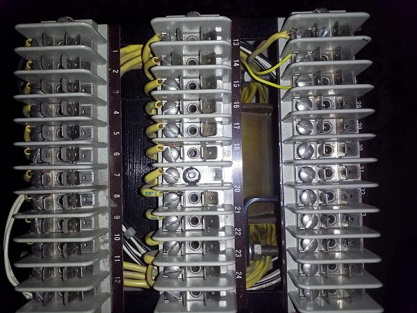 Продам Автотрансформатор ступенчатый 1 квт