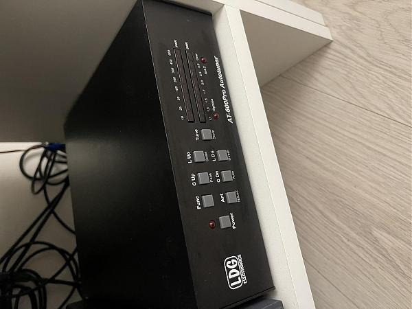 Продам Автоматический тюнер LDG AT-600PRO