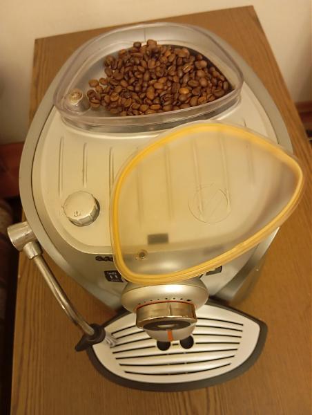 Продам Кофемашина Saeco Odea Giro Plus