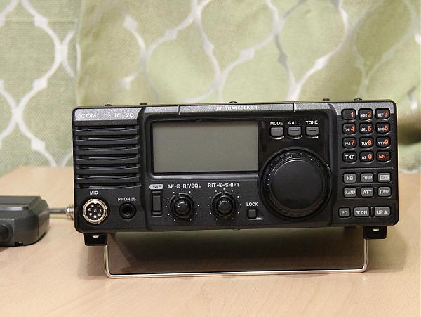 Продам Icom IC-78