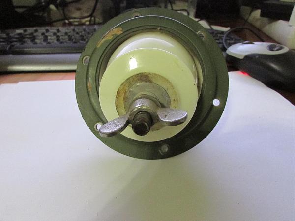 Продам большой проходной изолятор