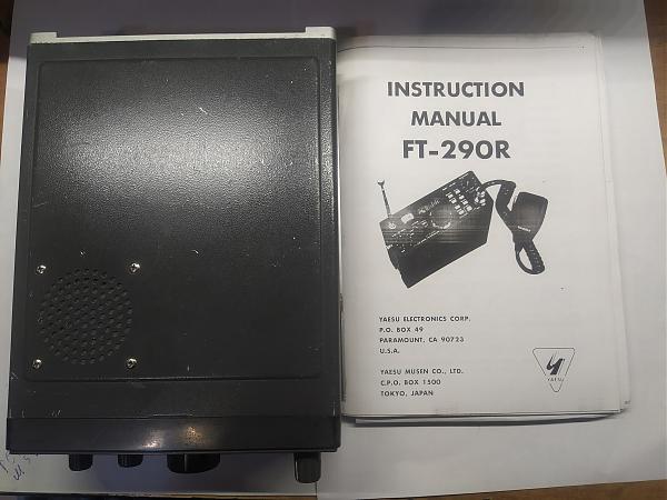 Продам УКВ трансивер на 2-ух метровый диапазон