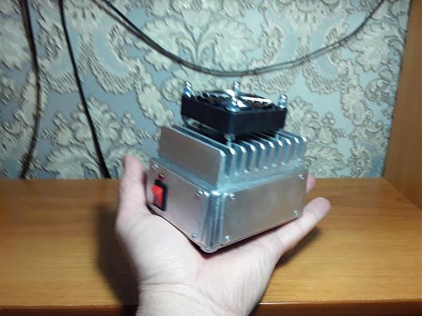 Продам УcилиТeль 35 вт Сатком и 144 мегагерц