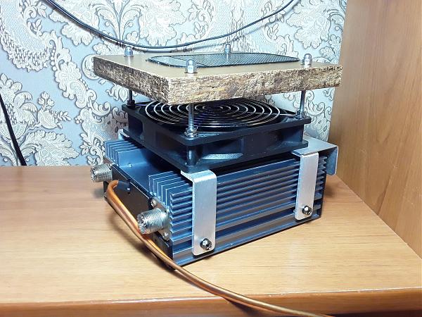 Продам Усилитель мощности 24-30 mгц 170 watt