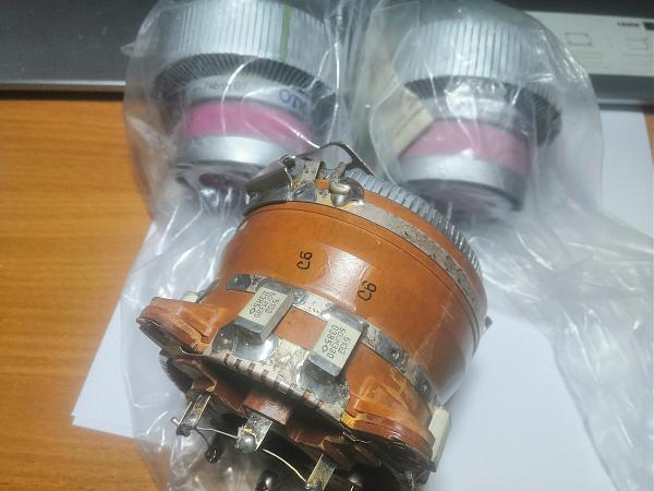 Продам радиолампы ГМИ-11. ГК71. ГУ74Б