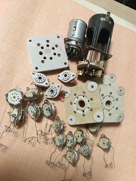 Продам Панели для радиоламп