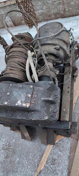 Продам лебëдка с редуктором рм 250 бу