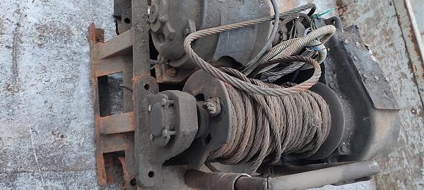 Продам лебëдка с редуктором рм 250 бу