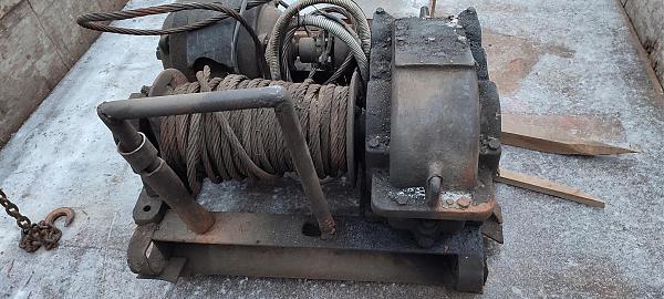 Продам лебëдка с редуктором рм 250 бу