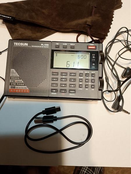 Продам Радиоприёмник Tecsun PL-330