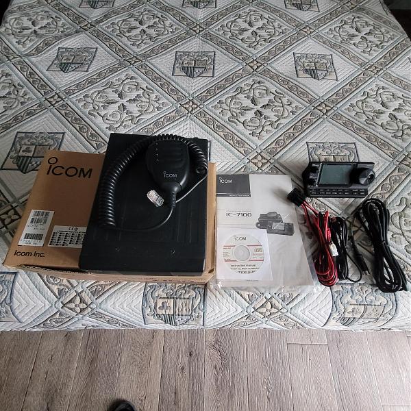 Продам ic-7100