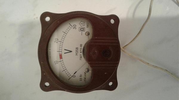 Продам щитовой вольтметр 0-30вольт