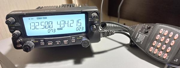 Продам Alinco-DR735T